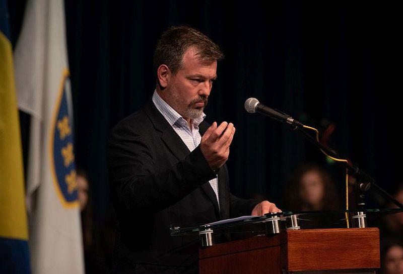 BESTEŽINSKI PROSTOR BOSANSTVA: Zašto naši intelektualci bježe od nacionalnog imena Bošnjak