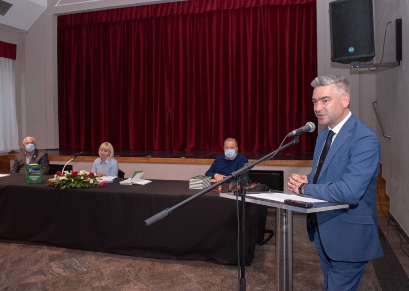 U Puli predstavljena knjiga “Monografija Bošnjaka Istre”