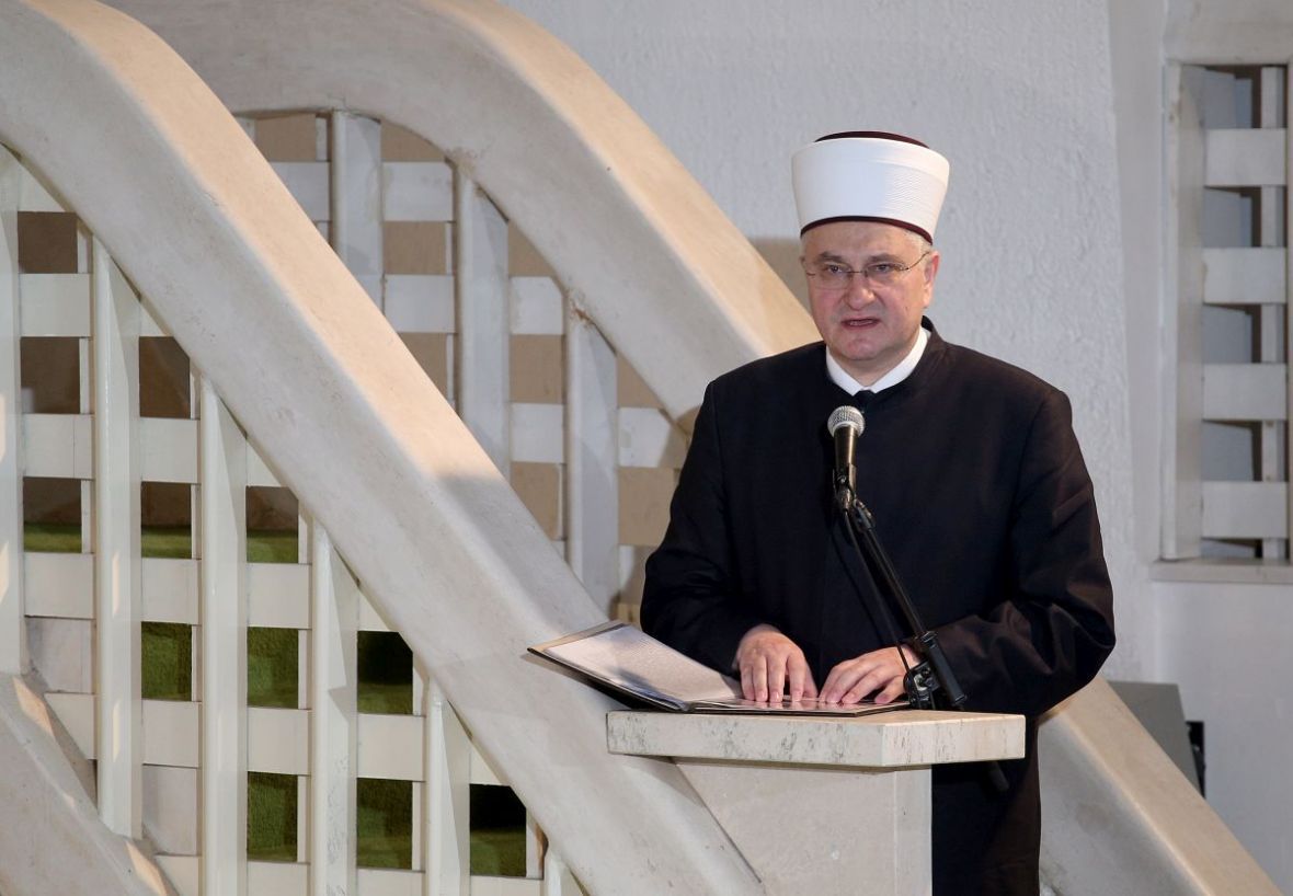 Bajramska hutba muftije Hasanovića: Osuđujemo napade na muslimane u Al-Aksi