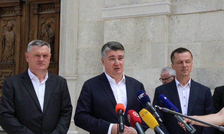 Milanović se “posipa pepelom” zbog podrške Željku Komšiću