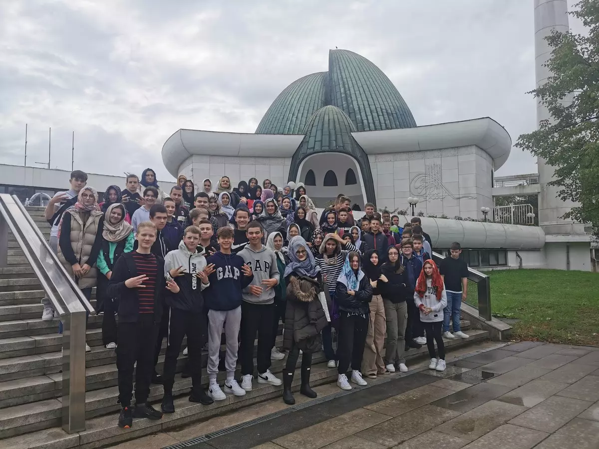 Učenici 8. razreda u posjetu Islamskom centru