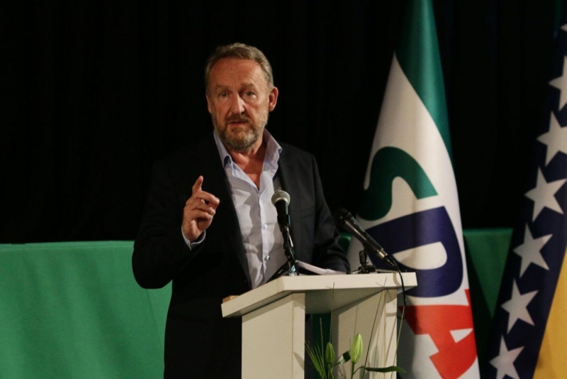 Izetbegović: Dio međunarodne zajednice pokušava fiksirati pozicije HDZ-a i SNSD-a, ljudi poput Čovića i Dodika faktički vladaju BiH