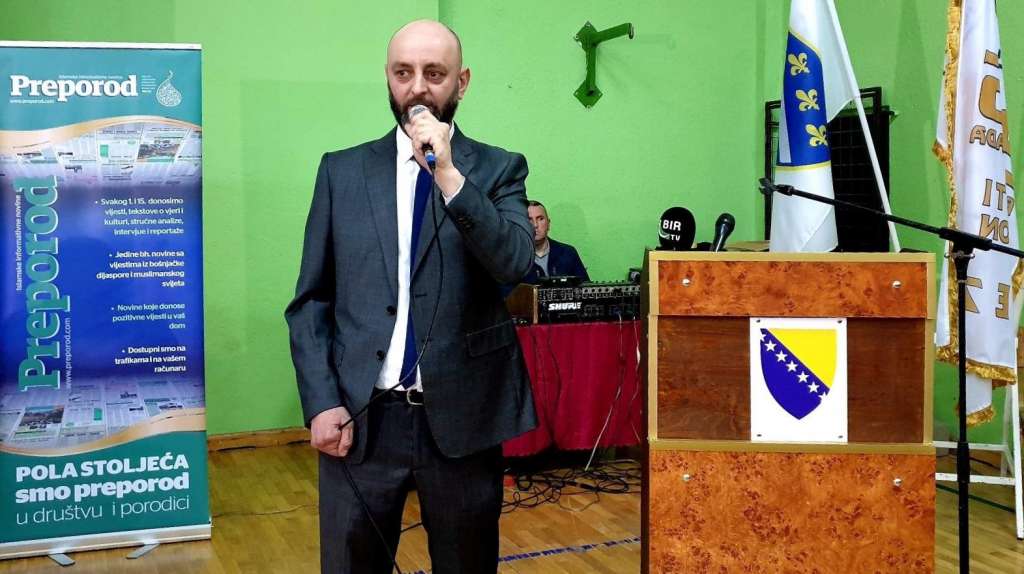 Predstavljeni film o opsadi Starog Viteza “Bedem” i knjiga “Memoari iza bedema” autora Nedžada Abdića