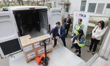 TIKA i Bošnjaci u Hrvatskoj dijele blagodati Ramazana: Paketi za 700 porodica u potrebi