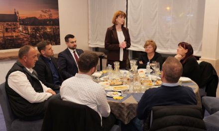 Županica Karlovačke županije na iftaru s Bošnjacima: Zajedništvo koje se gradi djelima