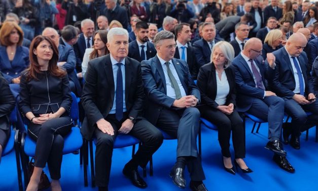 Mostarska poruka izazvala val kritika: Osuda bez mjera, reakcije iz BiH