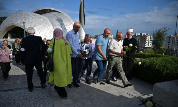 Najava Dana bijelih traka u Rijeci: Prijedorska traka, crnja od svakog mraka