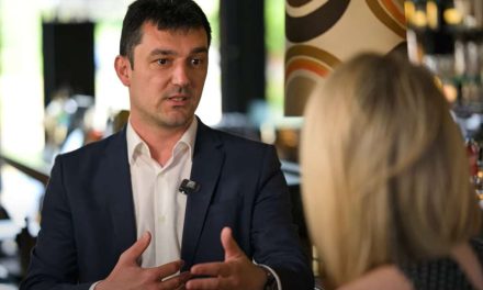 Adis Keranović gost prve epizode podcasta „Policy Bar“: Zdravstvo mora podići ljestvicu