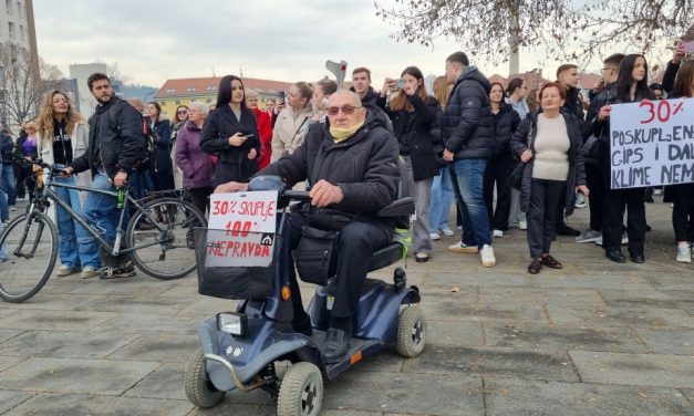 Radi se više, odmara manje: BiH na dnu regije po godišnjem i regresu