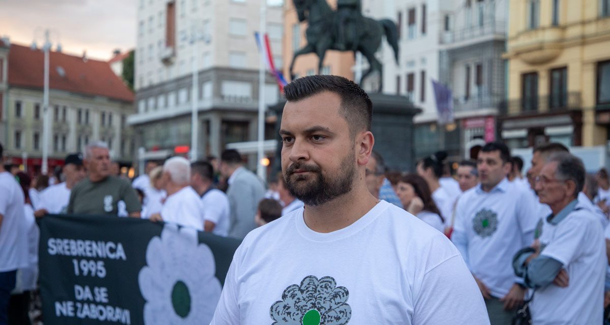 Armin Hodžić u Potočarima na 30. godišnjici Genocida u Srebrenici