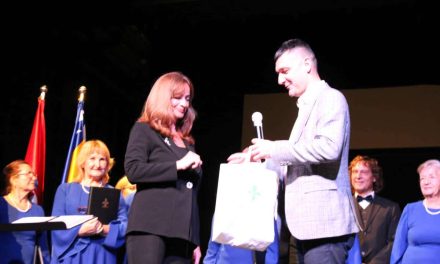 Sevdahom kroz Hrvatsku“ okupio zborove iz Zagreba, Rijeke, Siska i Pule