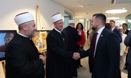 S ponosom obilježavamo 3 godine džamije u Sisku i otvaranje izložbe o Aji Sofiji
