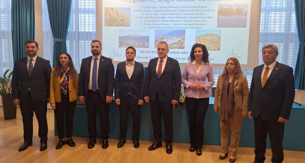 Delegacija turskog parlamenta posjetila Islamski kulturni centar u Sisku