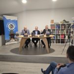 Večer za pamćenje: Ibrahim Kajan i “Samo prolaznik” ispunili Domžale duhom književnosti i prijateljstva