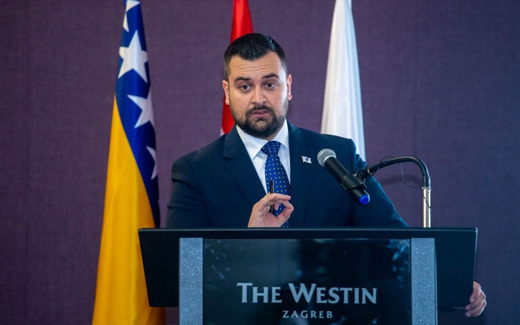 Armin Hodžić na Nacionalnoj konvenciji Bošnjaka: “Ovo je pokret koji zna ko je i kamo ide”