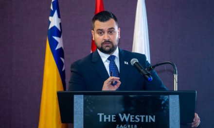 Armin Hodžić na Nacionalnoj konvenciji Bošnjaka: “Ovo je pokret koji zna ko je i kamo ide”