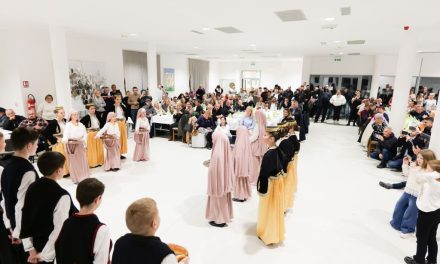 U Gunji obilježen Dan državnosti BiH i 17. Dani bosanskohercegovačke kulture