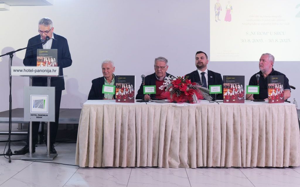 U Hotelu Panonija predstavljena monografija KUD-a “Nur” Sisak