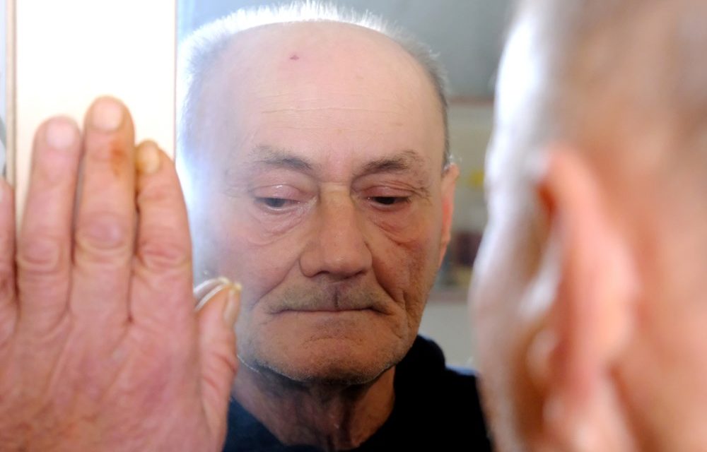 Beskućnik Nisvet konačno dobio krov nad glavom; presudan je bio jedan tv prilog i veliko srce gospođe iz Plomina