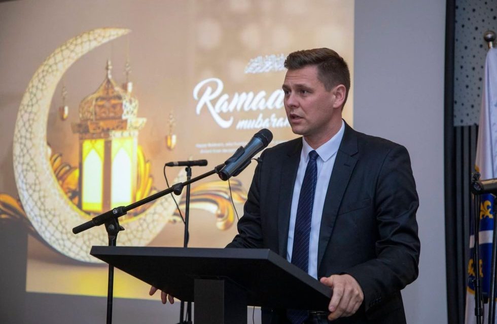 Meškić: Naša zajednica Bajram dočekuje osnažena, ujedinjena i sa jasnim ciljevima