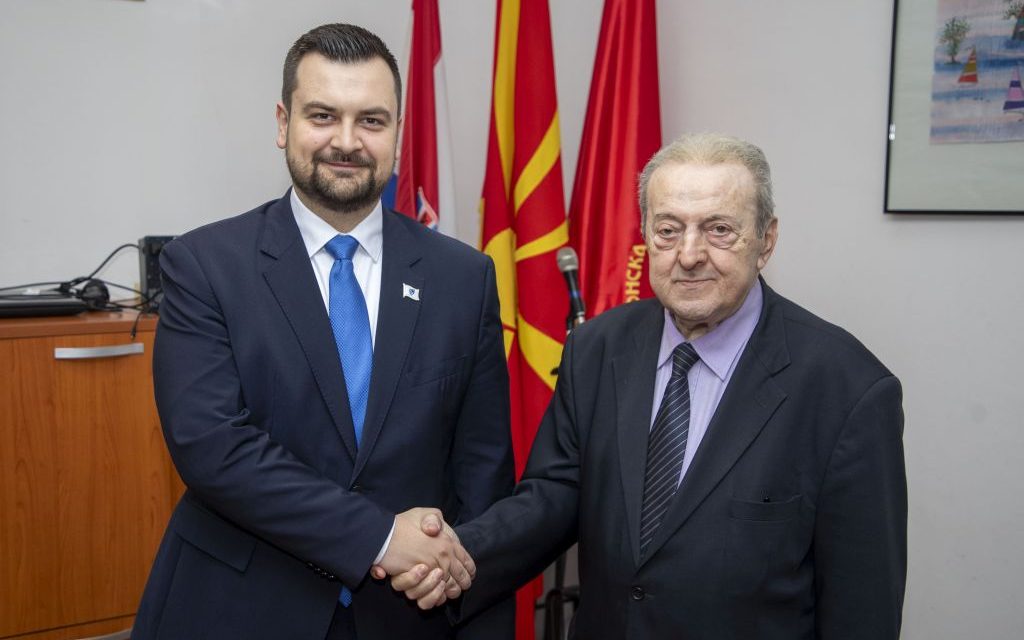 Armin Hodžić posjetio Makedonce: Razgovori o očuvanju identiteta u Rijeci i Puli