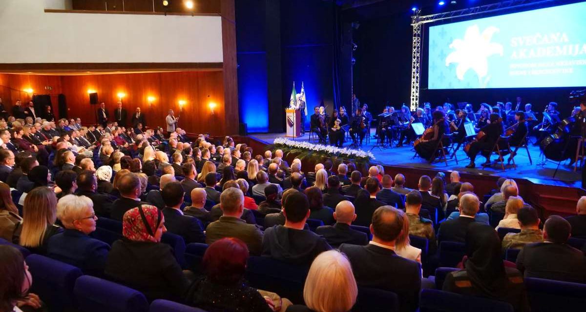 Delegacija Nacionalne koordinacije na svečanoj akademiji u Zenici