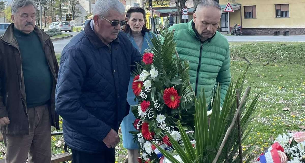 Sjećanje na vitezove slobode: U Gunji obilježen Dan šehida