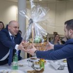 Primjer suživota: Iftar u Gunji okupio bošnjačku manjinu i čelnike županije