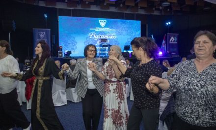 Održano Bajramsko sijelo u Zagrebu, danas program za djecu i Dan šehida, spomen na branitelje Bošnjake  