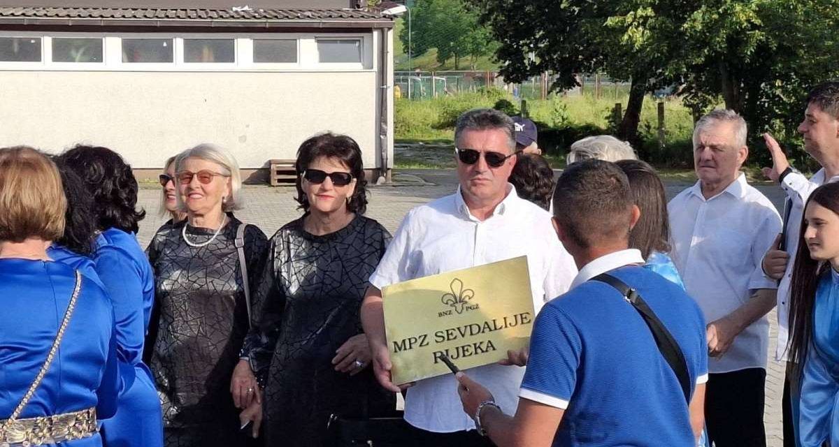 Mješoviti pjevački zbor „Sevdalije“ iz Rijeke dio međunarodne smotre horova u Bužimu