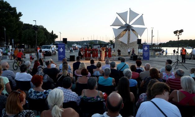 U Labinu održani radni sastanci, u Medulinu otvoren 21. Festival bošnjačke kulture
