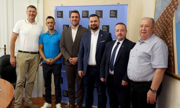 Armin Hodžić s gradonačelnikom Vodnjana razgovarao o jačanju položaja bošnjačke manjine