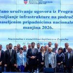 Svečano uručeni ugovori općinama naseljenim nacionalnim manjinama