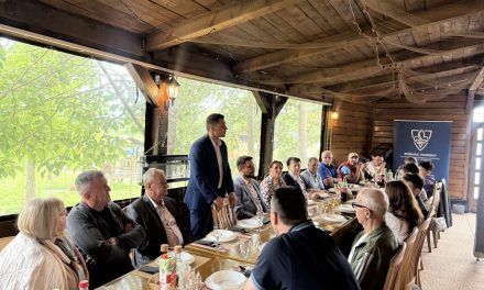 U Petrinji predstavljeni planovi za daljnje jačanje bošnjačkih institucija