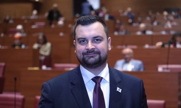 Podrška bošnjačkih organizacija iz čitave Hrvatske: Izbor Armina Hodžića potvrda je pozicije Bošnjaka u hrvatskom društvu