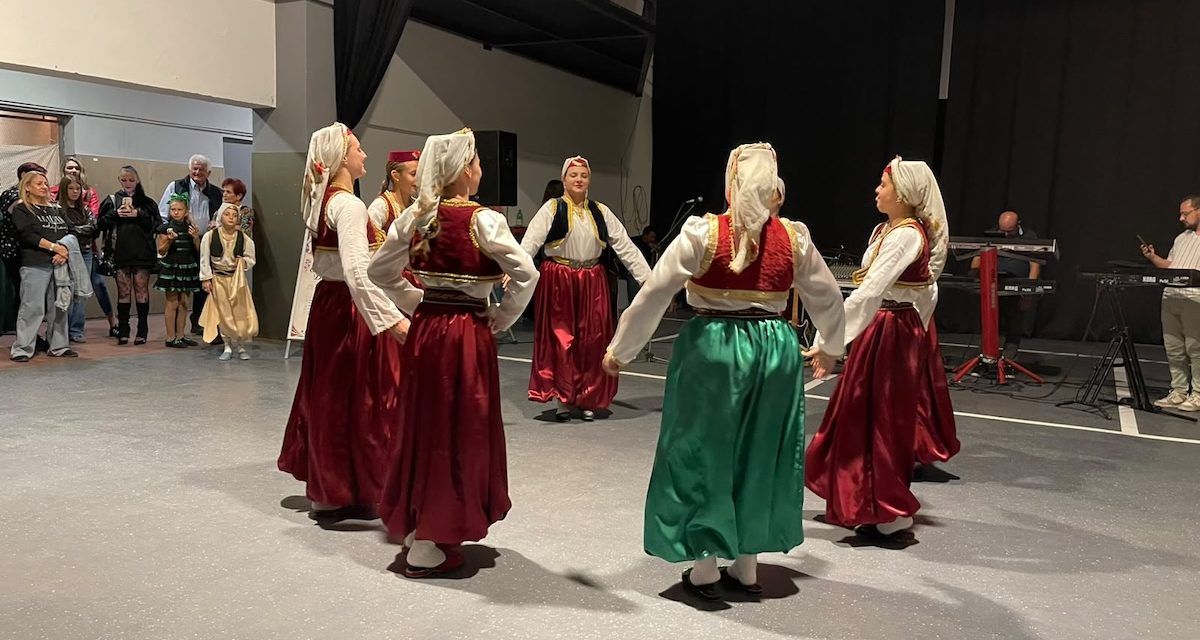 Folklorna baština u ritmu i Bošnjačko sijelo: Večer ispunjena pjesmom, plesom i zajedništvom